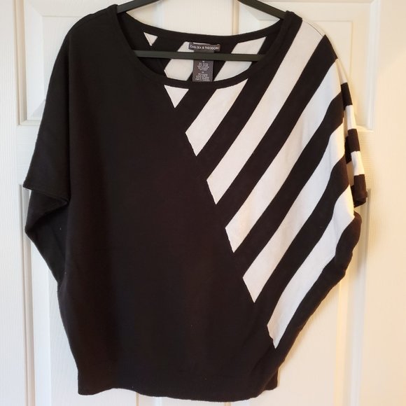 Chelsea & Theodore Sweaters - Chelsea & Theodore Black and White Sleeveless Sweater Size M